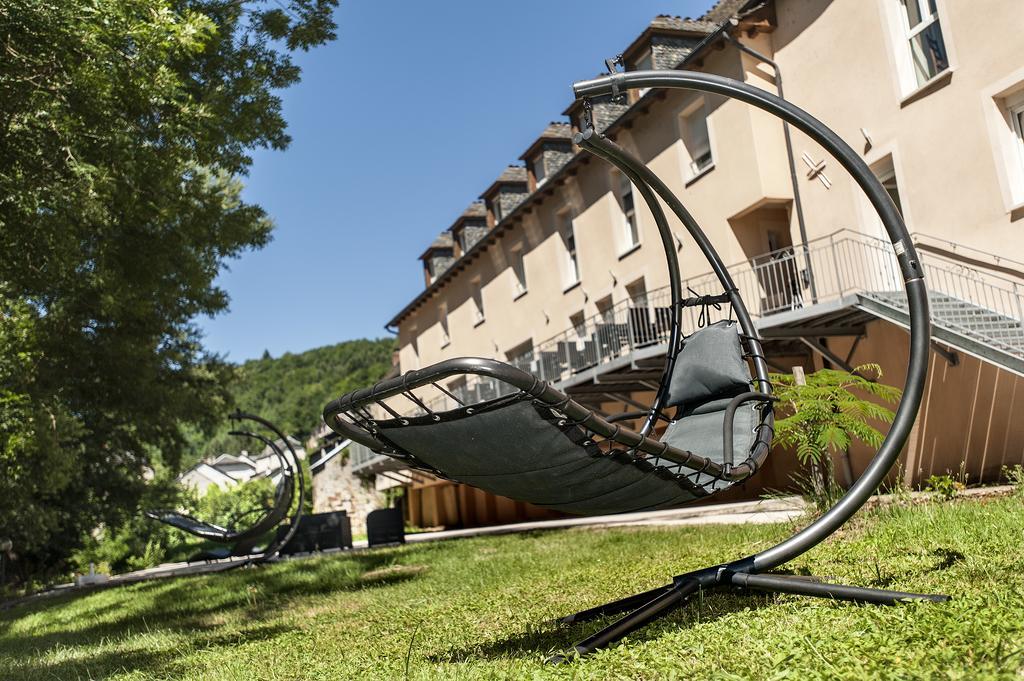 Logis Hotel Restaurant Les 2 Rives - A75, En Bordure De Riviere Banassac Luaran gambar