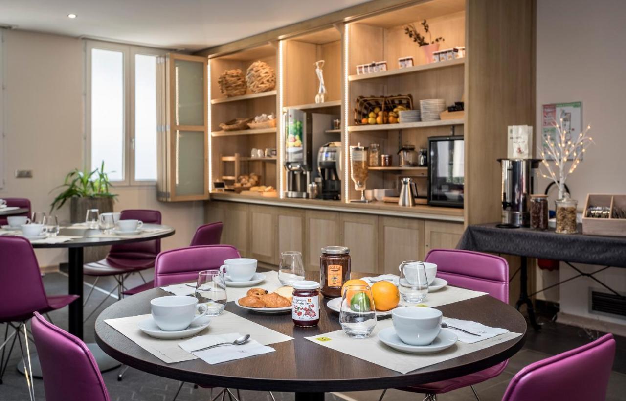 Logis Hotel Restaurant Les 2 Rives - A75, En Bordure De Riviere Banassac Luaran gambar