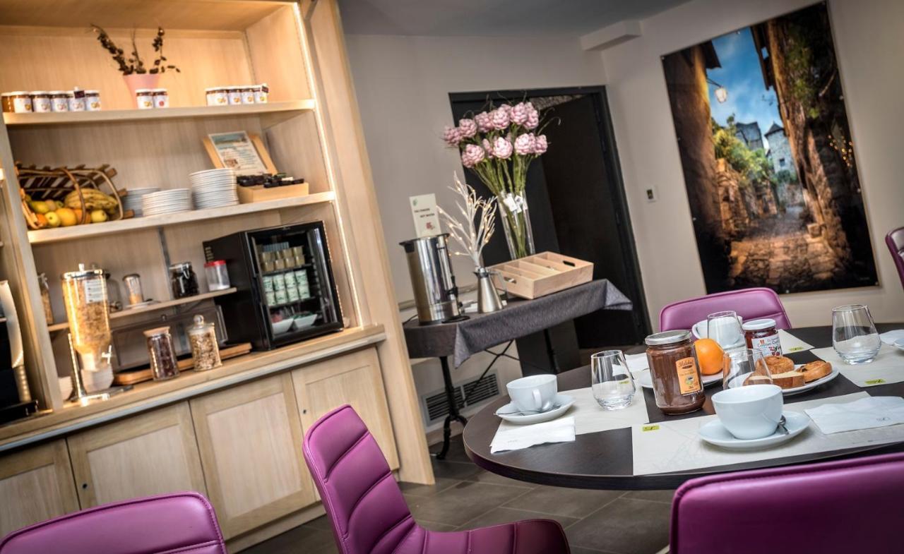 Logis Hotel Restaurant Les 2 Rives - A75, En Bordure De Riviere Banassac Luaran gambar